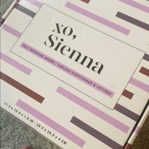 NIB XO, Sienna Felt Message Board - Picture 3 of 3